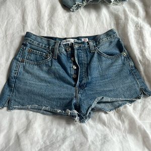 REDONE JEAN SHORTS